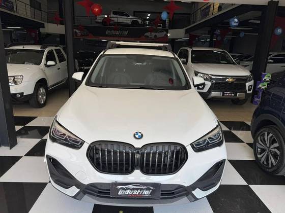 BMW X1 2.0 16V TURBO ACTIVEFLEX SDRIVE20I GP 4P AUTOMÁTICO BMW X1 2.0 16V TURBO ACTIVEFLEX SDRIVE20I GP 4P AUTOMÁTICO